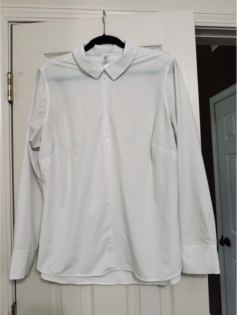 Spanx White Long Sleeve Button-Up Blouse Size 1X
